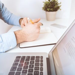 Viešuosius pirkimus reglamentuojantys teisės aktai